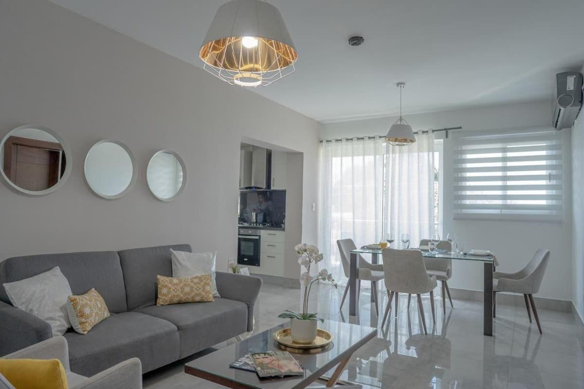 Soha Suites I Santiago De Los Caballeros Bagian luar foto